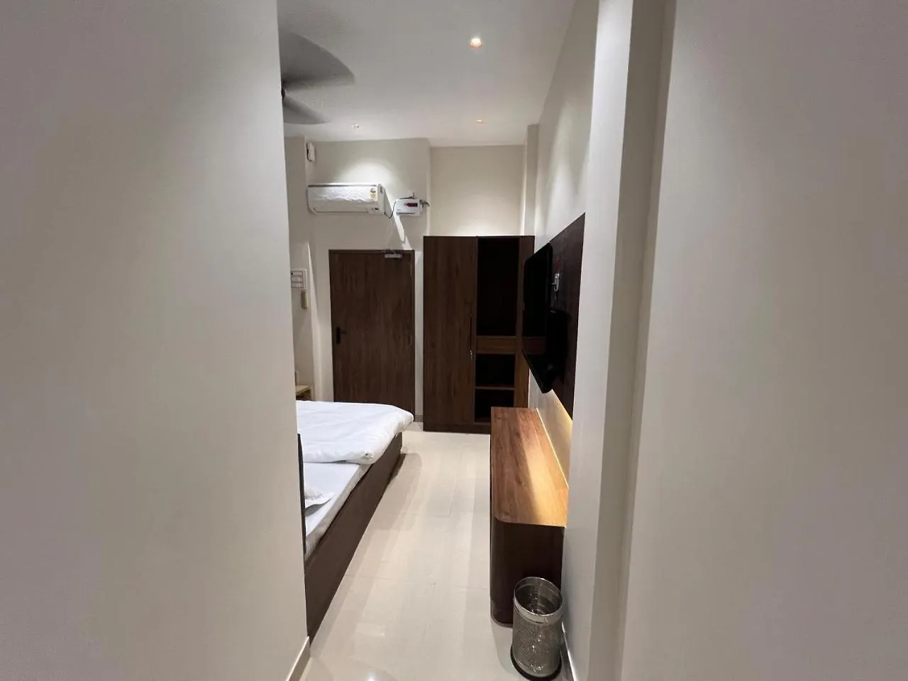 Mahant Ji Residency Benares